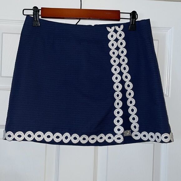 Lilly Pulitzer Navy & White Lenore Skort - Picture 4 of 12
